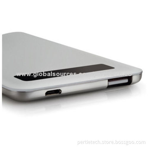 7.5mm thickness easily slips into any pocket power banks